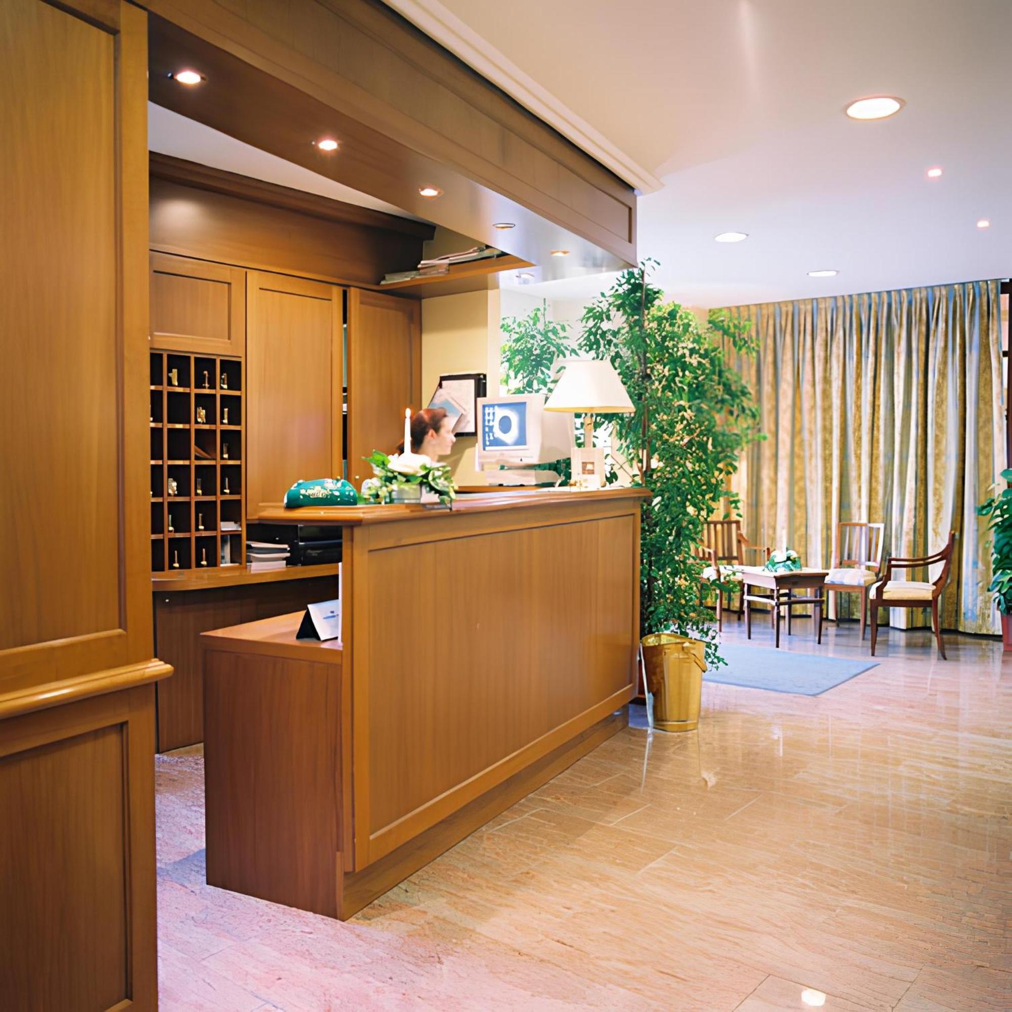 Albergo Ristorante Bigiu Sant'Omobono Imagna Exteriör bild